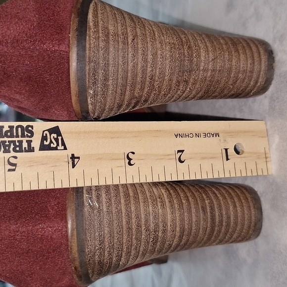 🍀 Lucky Brand suede booties. Maldeev style. Size 9.5. Burgundy. - Picture 13 of 14